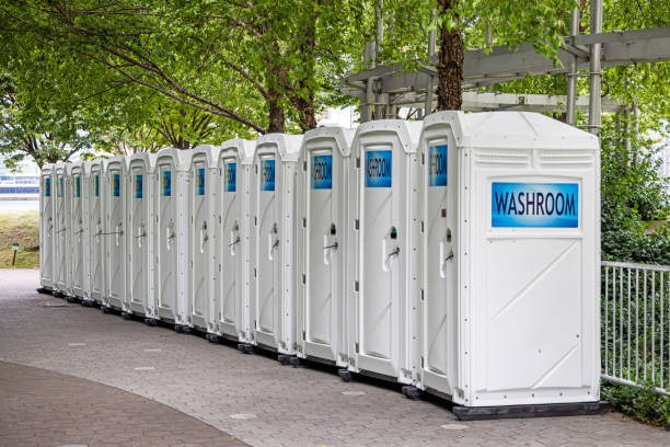 Best Portable toilet rental cost  in Harrisburg, OR